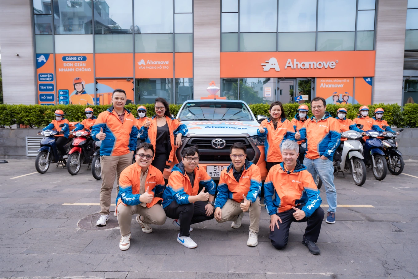 Ahamove vững vàng dẫn đầu giao hàng nội thành với công nghệ mới