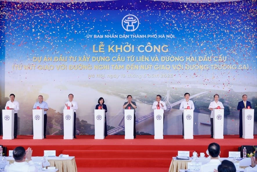 Hà Nội khởi công cầu Tứ Liên và đường hai đầu cầu gần 20.000 tỷ đồng