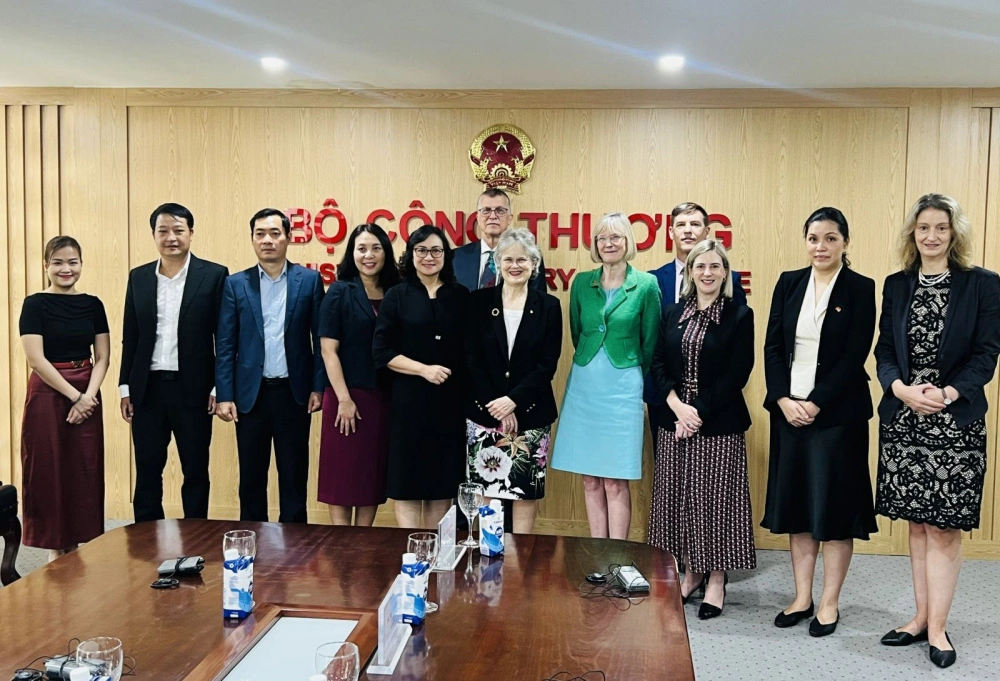 Việt Nam – Bang Nam Úc đẩy mạnh hợp tác thương mại, đầu tư và giáo dục