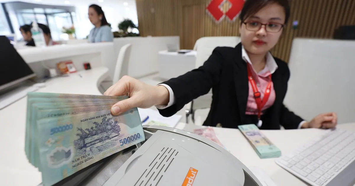 Ngân hàng tư nhân bùng nổ tăng vốn điều lệ hàng chục ngàn tỉ đồng