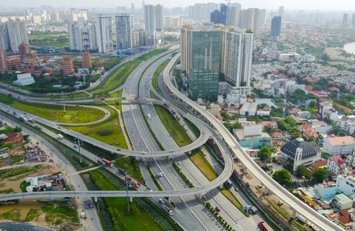 Bất động sản Việt Nam thăng hoa nhờ hạ tầng 800.000 tỉ