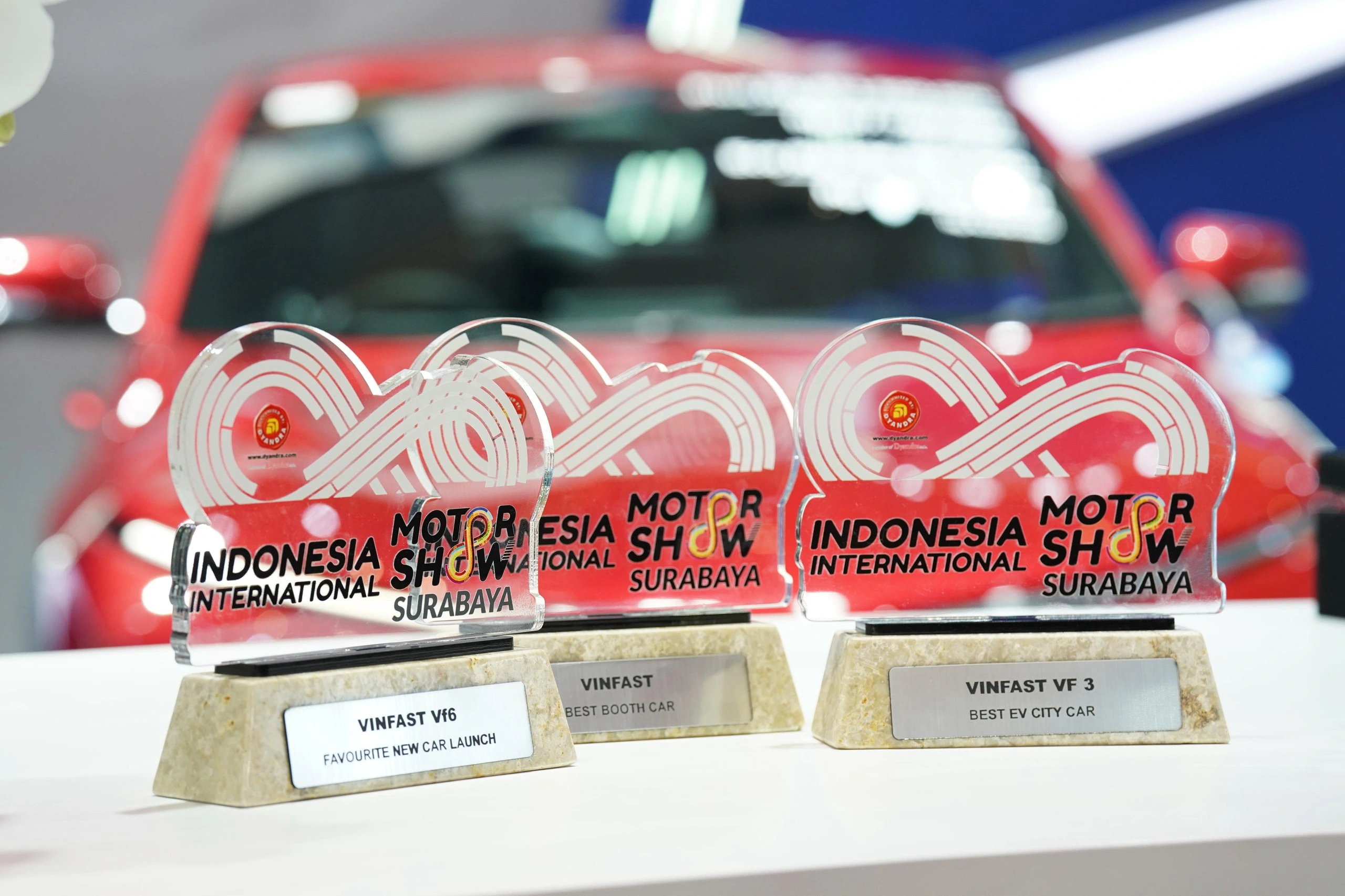 VinFast thống lĩnh IIMS Surabaya 2025 với 4 giải thưởng danh giá