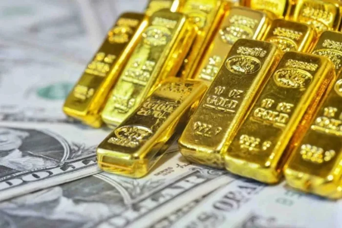 Giá vàng 9/7: SJC lao dốc, rơi xa mốc 121 triệu đồng