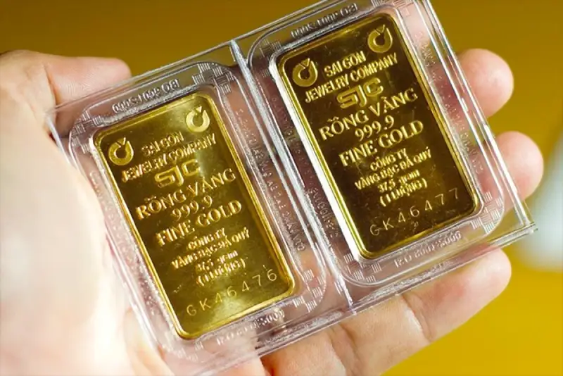 Giá vàng 3/7: Đà tăng tiếp diễn trong bối cảnh toàn cầu biến động