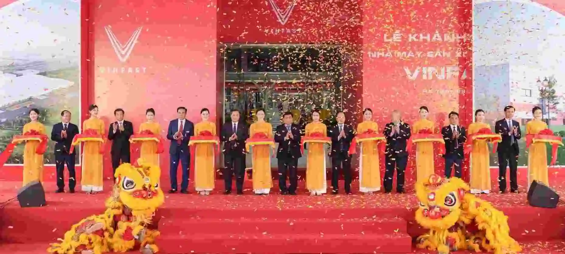 Ngày 29/6, Nhà máy Sản xuất ô tô điện VinFast tại Khu kinh tế Vũng Áng (thị xã Kỳ Anh, Hà Tĩnh) chính thức khánh thành