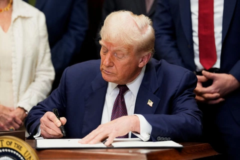 Trump ban hành thuế quan mới: Mức cao nhất 41%, Canada chịu 35%