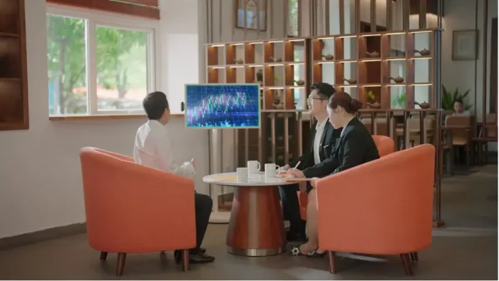 VNDIRECT lọt Top 50 Công ty niêm yết tốt nhất Forbes 2025