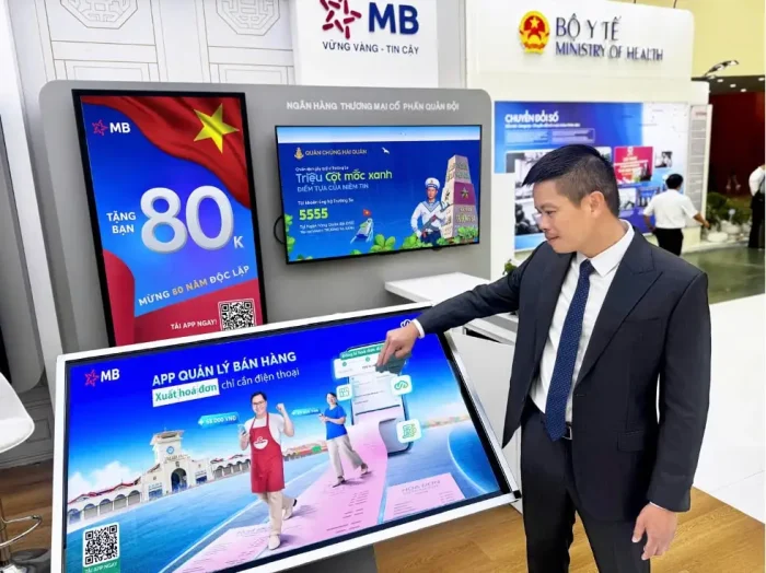 MBBank khẳng định vị thế tại Triển lãm A80