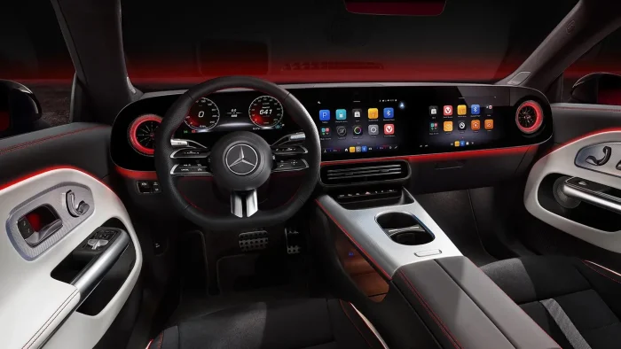 Mercedes tích hợp Microsoft Teams