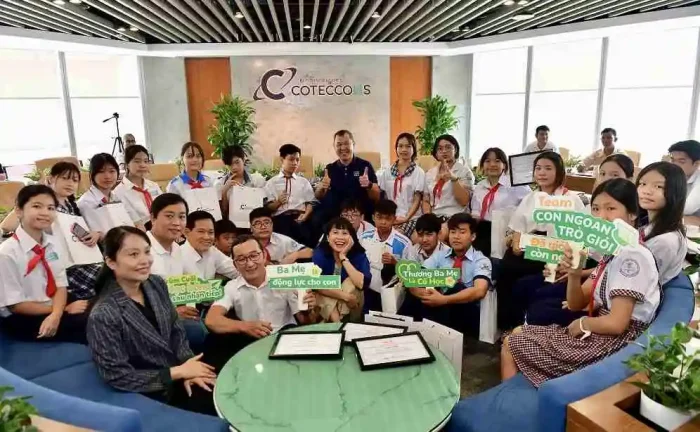 Học bổng Coteccons – Saigon Times Foundation lan tỏa ước mơ học tập