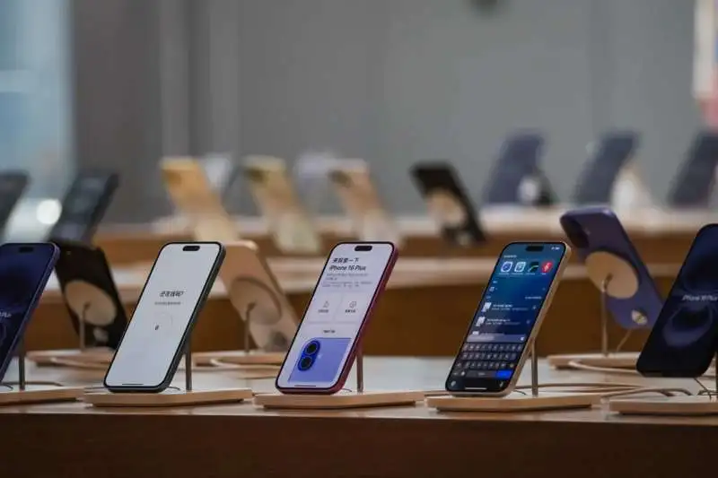 Sau kỷ lục iPhone, Apple tìm động lực tăng trưởng mới