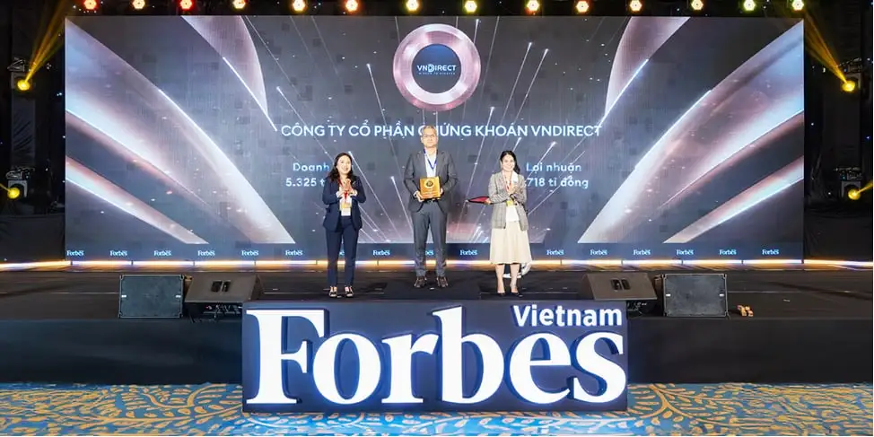 VNDIRECT lọt Top 50 Công ty niêm yết tốt nhất Forbes 2025