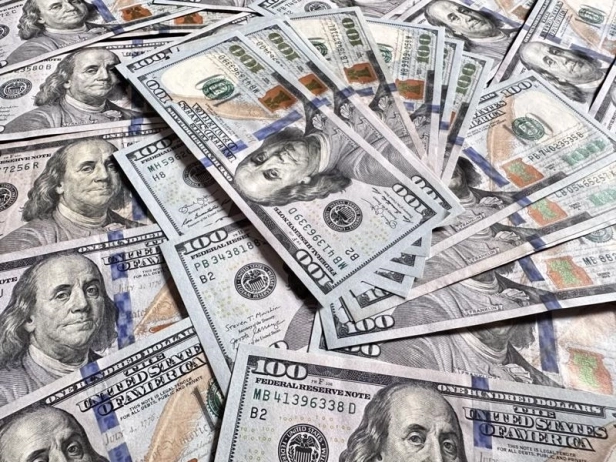 USD lập đỉnh mới