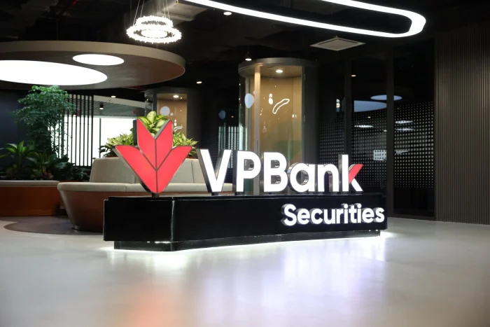 Làn sóng IPO công ty chứng khoán bùng nổ