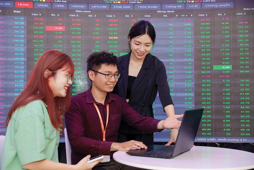 Việt Nam chờ bước ngoặt nâng hạng thị trường chứng khoán, hút 6 tỷ USD vốn ngoại