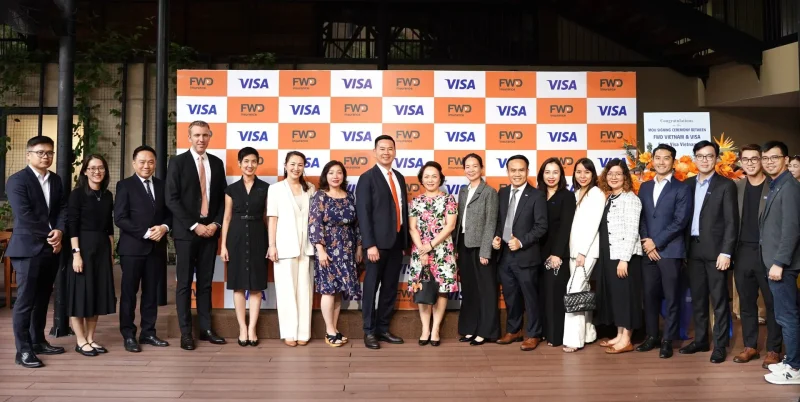 FWD Việt Nam hợp tác Visa, triển khai 3 giải pháp số hóa bảo hiểm cho hàng triệu khách hàng