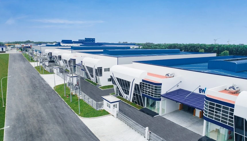 Bất động sản công nghiệp hút gần 12 tỉ USD FDI nửa đầu 2025