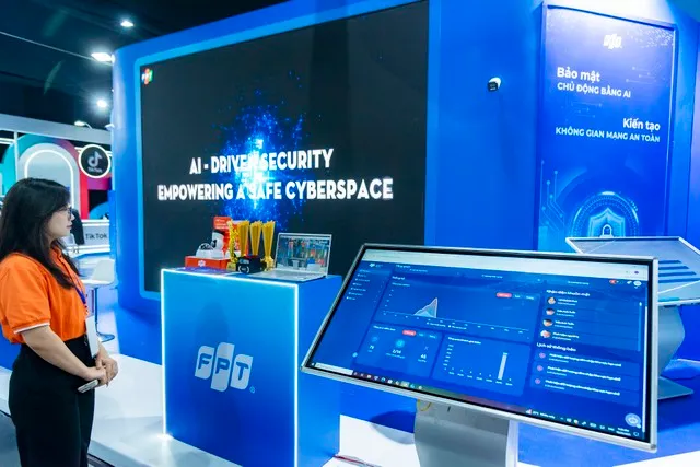 FPT trình diễn “Lá chắn số” tại Lễ ký Công ước Hà Nội - Chung tay bảo vệ chủ quyền số quốc gia 3 FPT